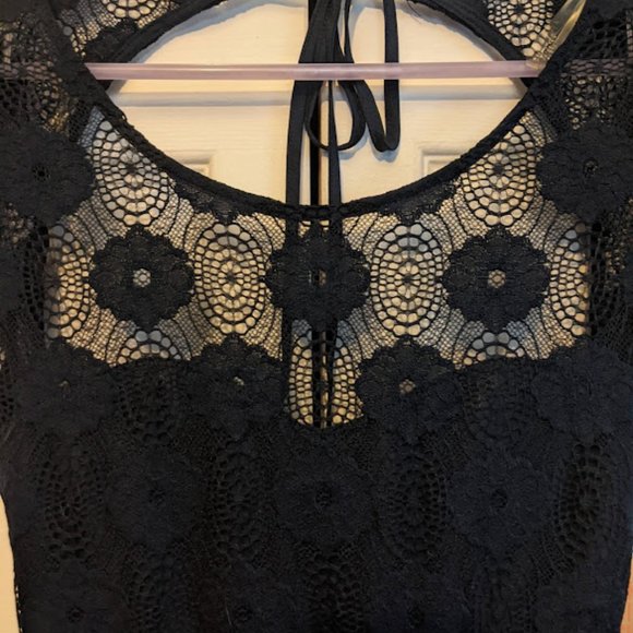 Open back, tie neck, lace, sweetheart, short sleeve, navy - Picture 2 of 5